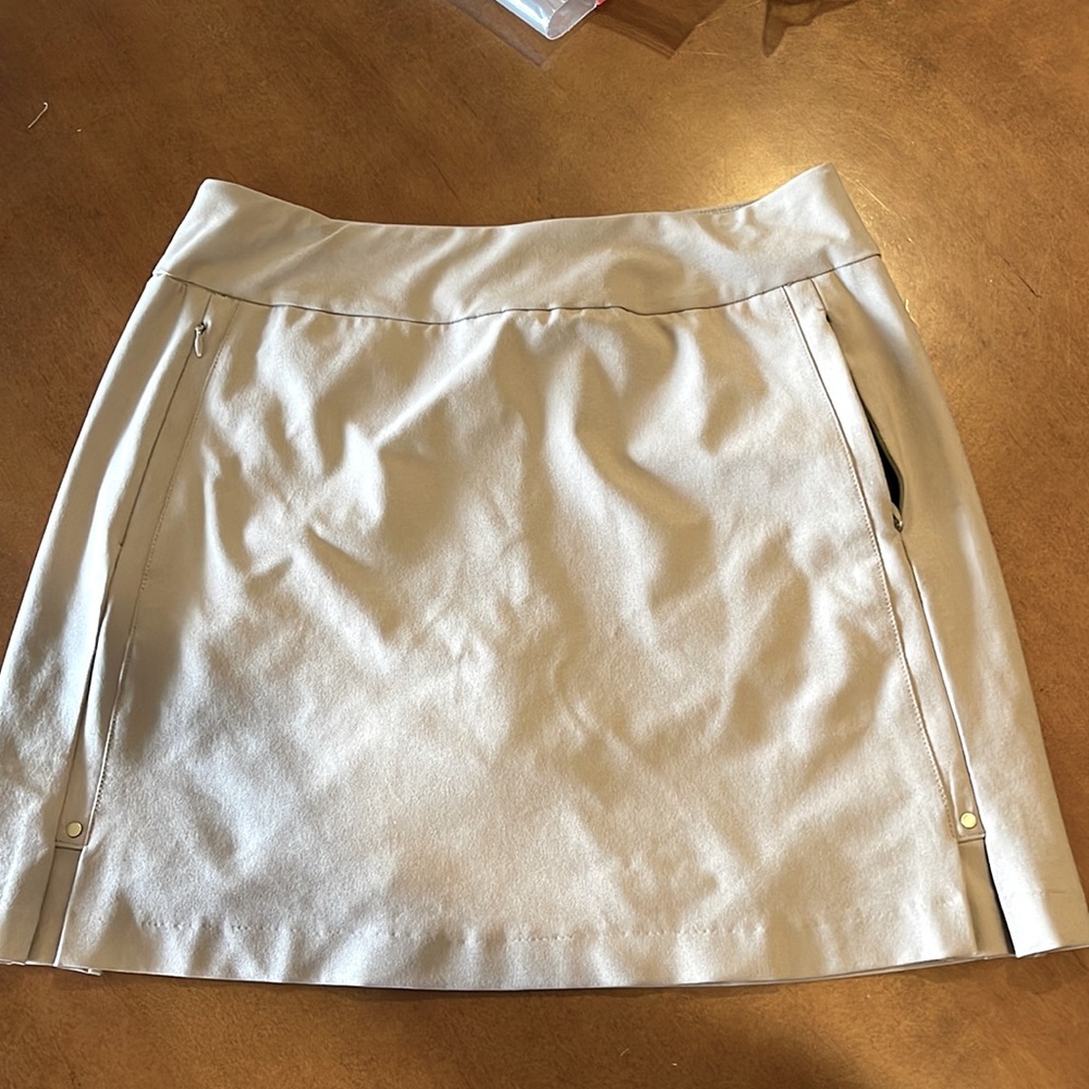 Tail Golf Skort SZ 6